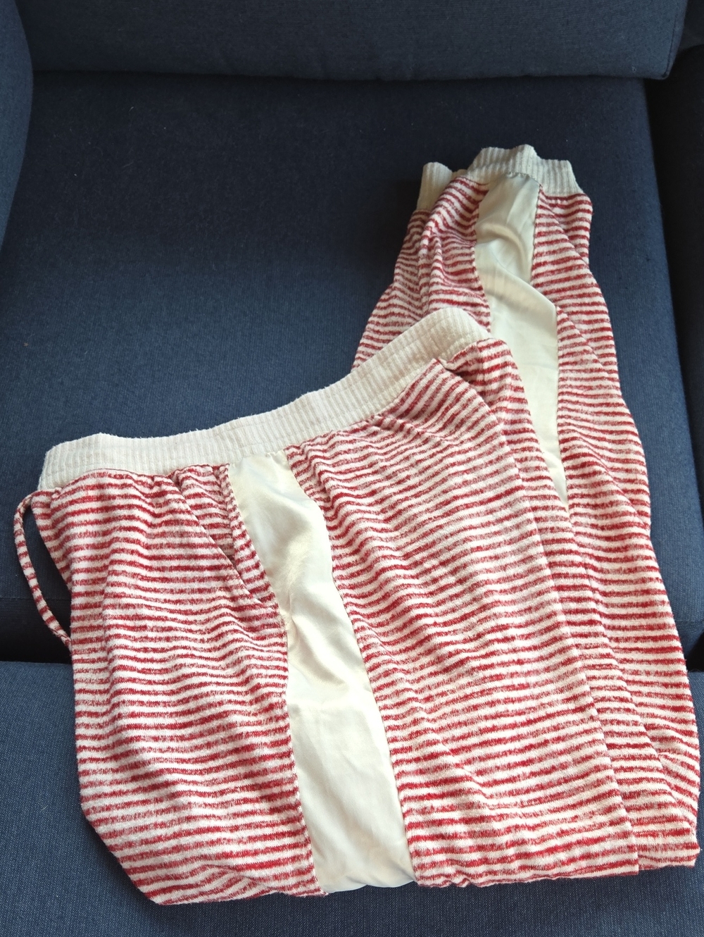 Abercrombie & Fitch Red/White PJ Jogger Pants Stripe Women M Cozy Pockets Lounge - Picture 8 of 9
